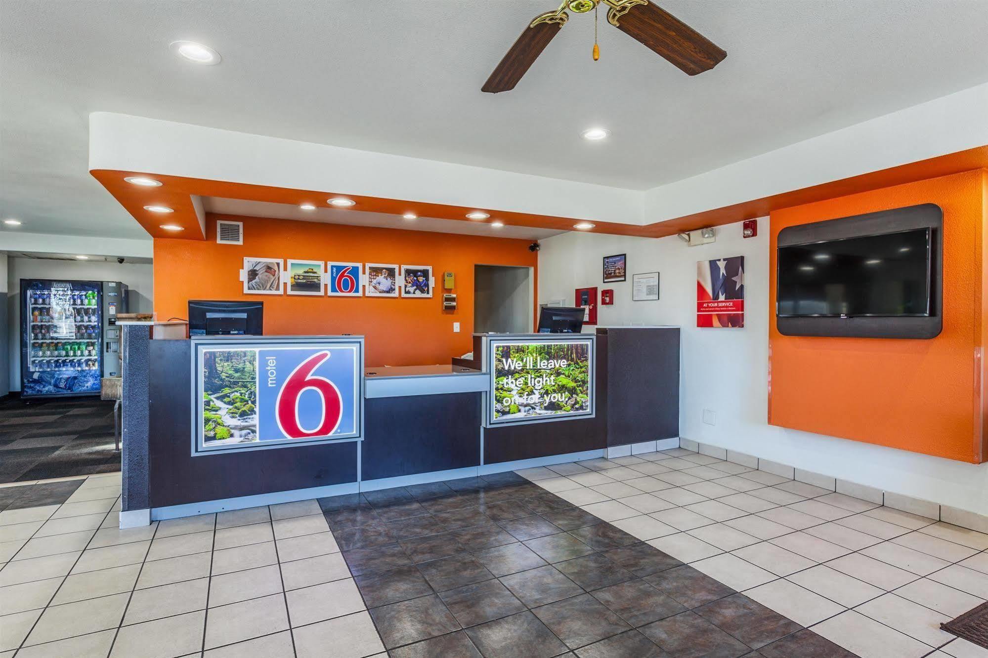 Motel 6 Marysville South Ca Buitenkant foto